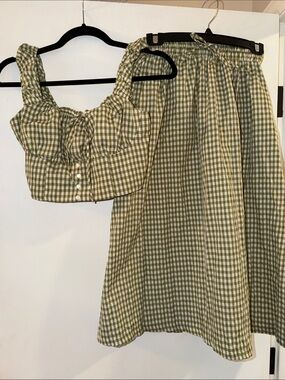 NWT Tulléa  Gingham Crop Top & Midi Skirt Set Women’s Size Small
